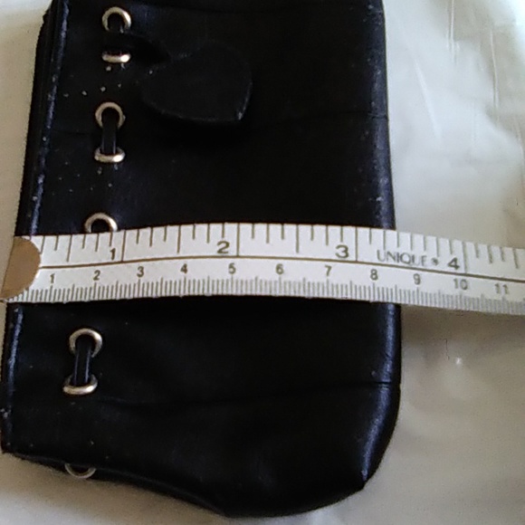 Ladies Wallet - Picture 6 of 7